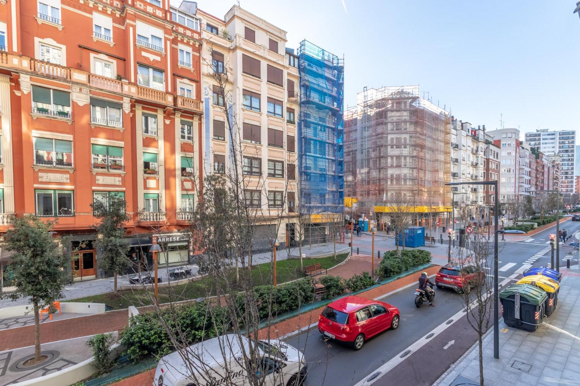 Apartamento En Indautxu Bilbao Bagian luar foto